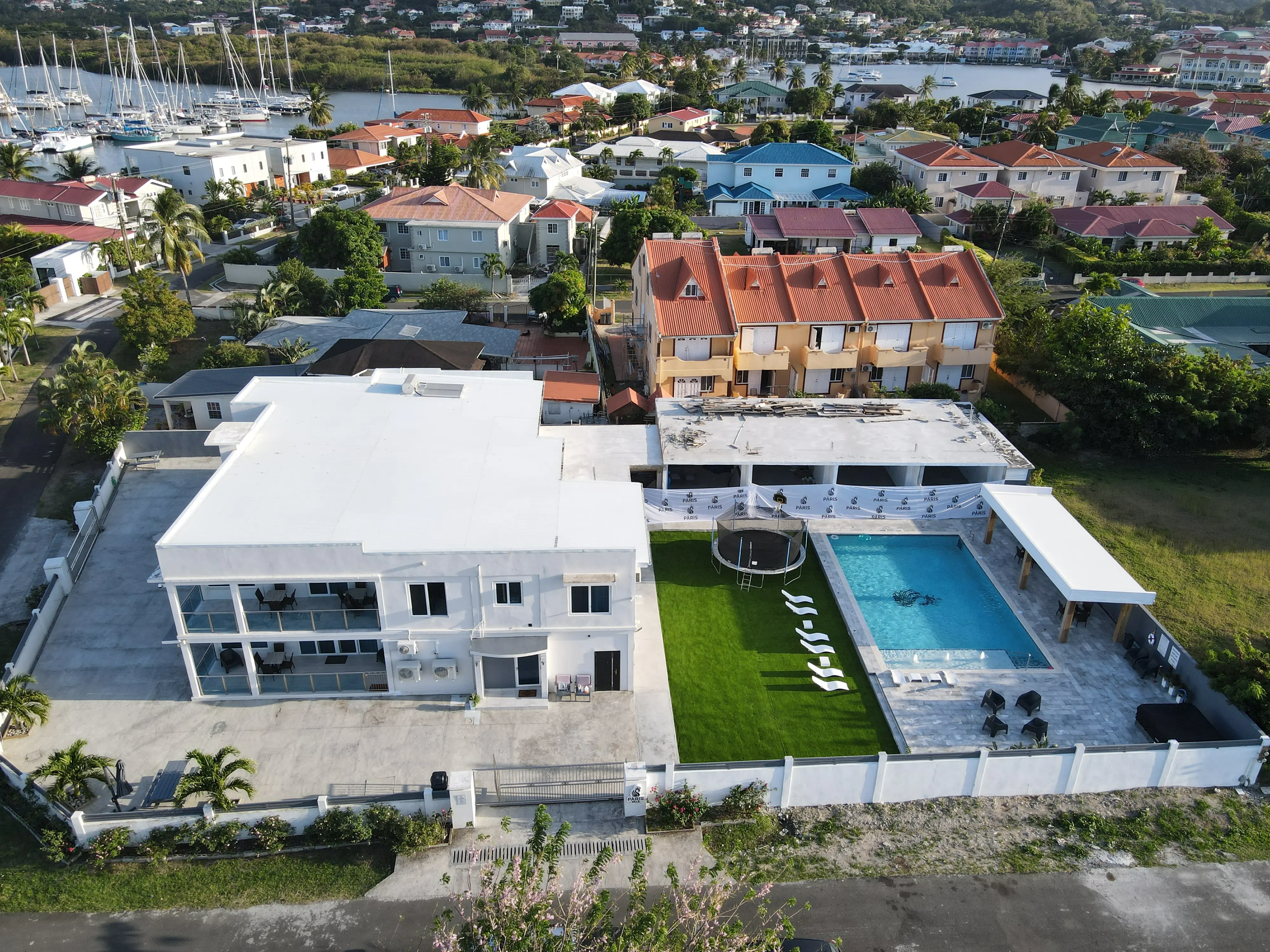 Luxury 5BD Loft Located In Rodney Bay